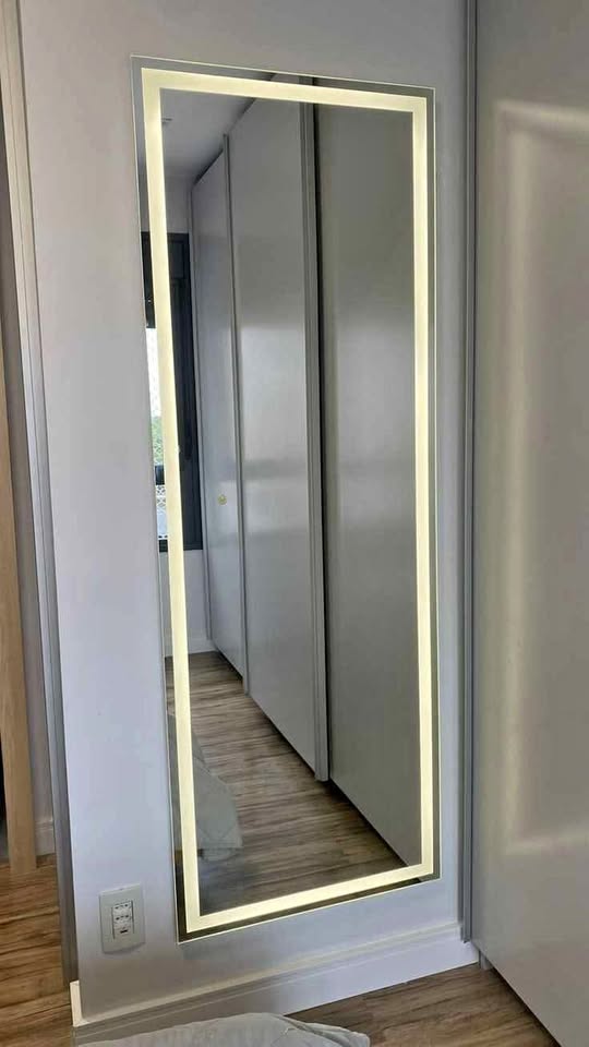 cotizar espejos con luz LED en Reynosa